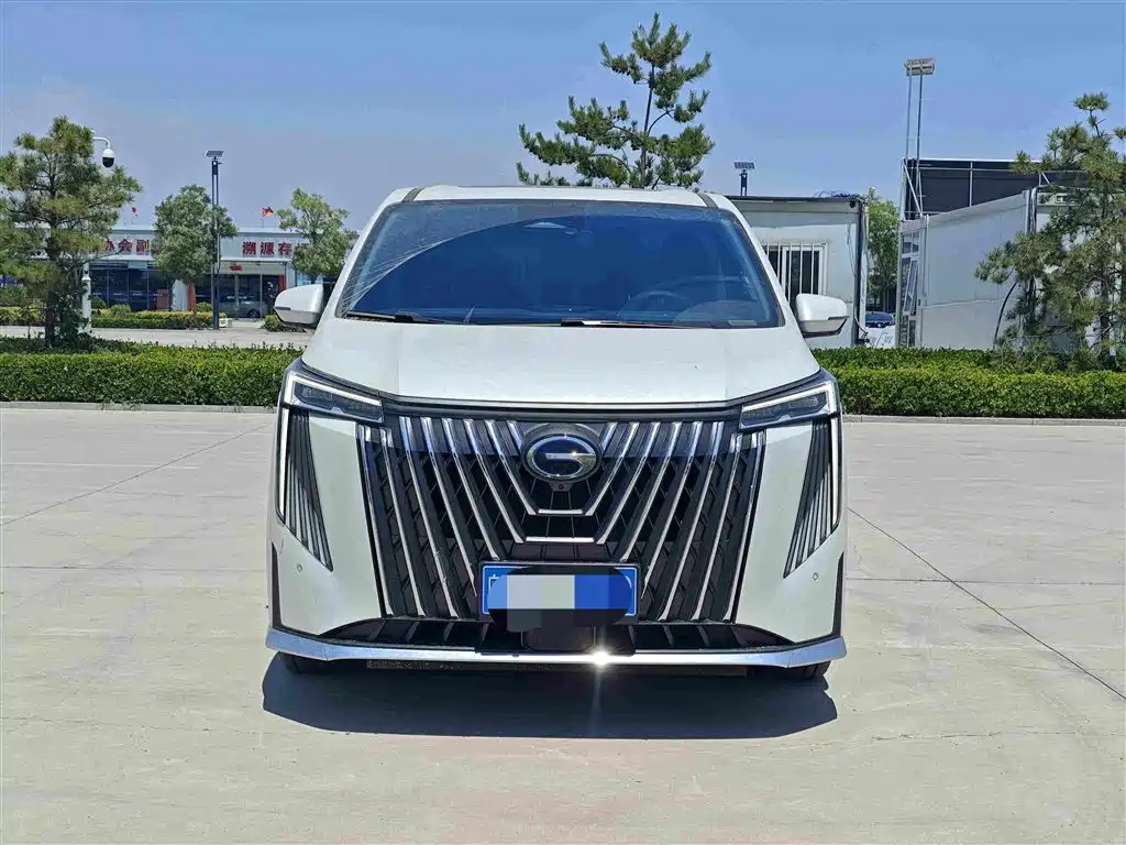 GAC Motor Trumpchi M8 2025 — фото 2