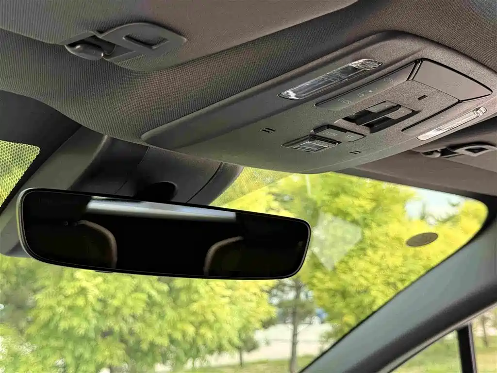 Toyota Sienna 2026 — фото 18