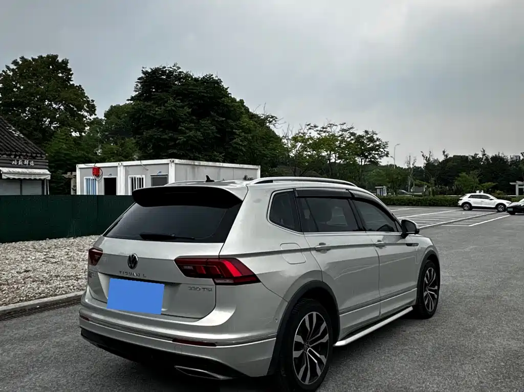 Volkswagen Tiguan L 2021