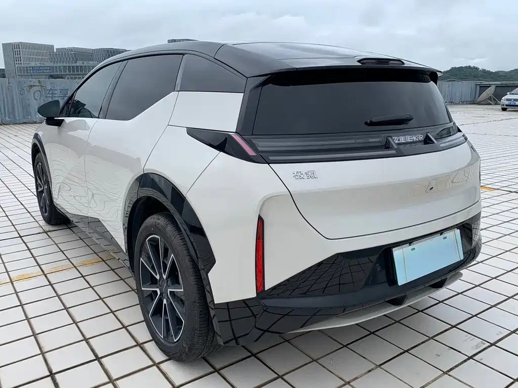 Zeekr X 2026