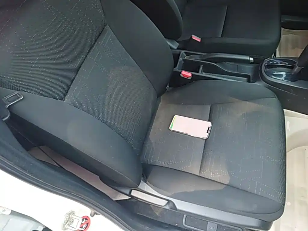 Honda Fit 2016 — фото 25