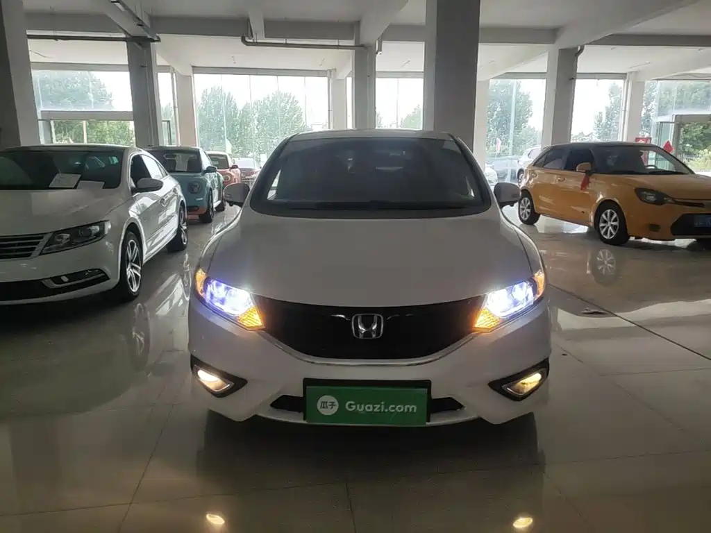 Honda Jade 2016 — фото 3