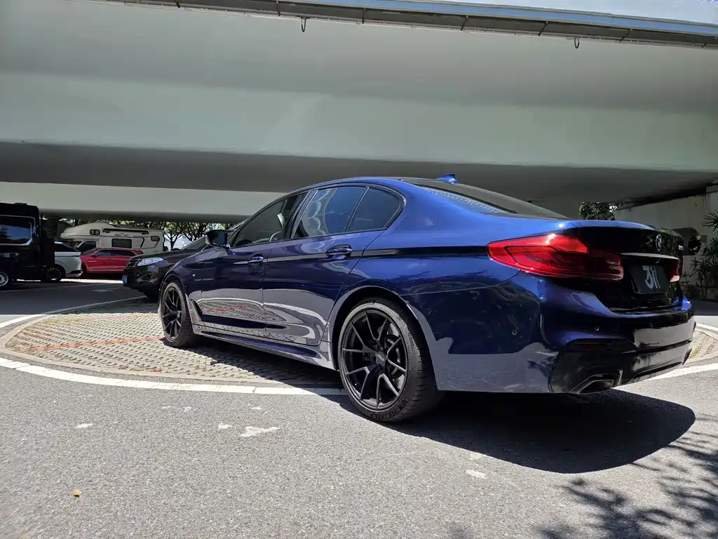 BMW 5 Series 2020
