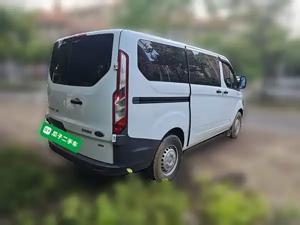 Ford Transit 2021