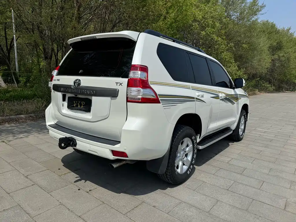 Toyota Prado 2016 — фото 7