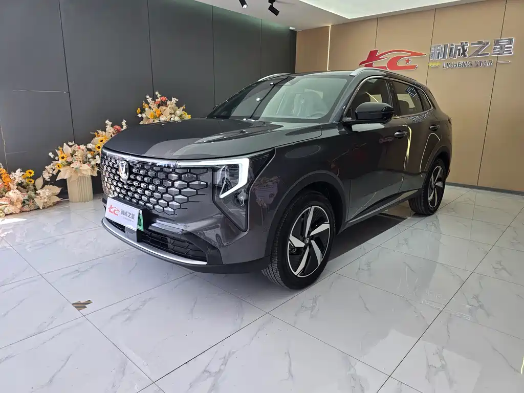 Changan CS55 PLUS PHEV 2026 — фото 1