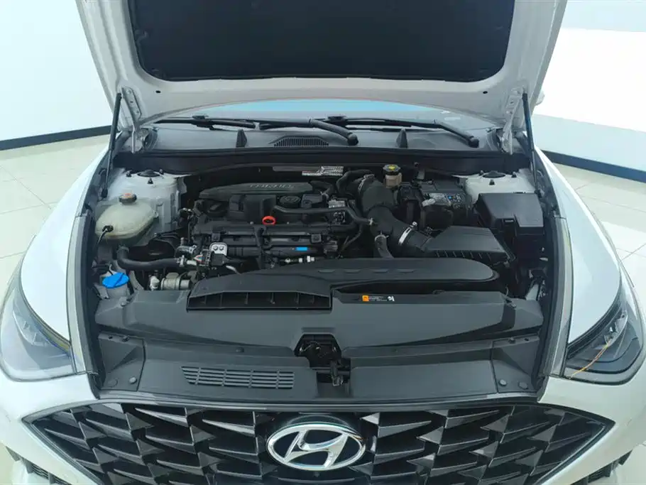 Hyundai Sonata 2021 — фото 10