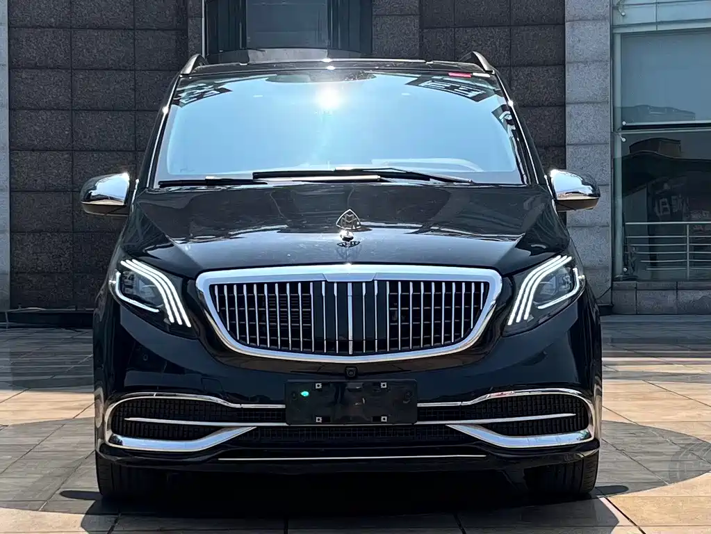 Mercedes-Benz Vito 2023 — фото 2