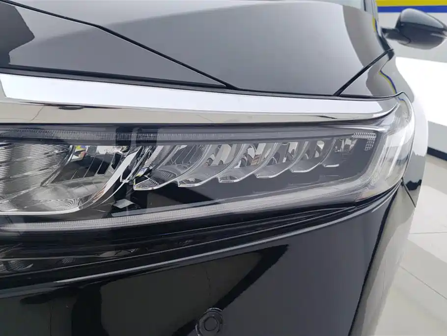 Honda Accord 2019 — фото 5