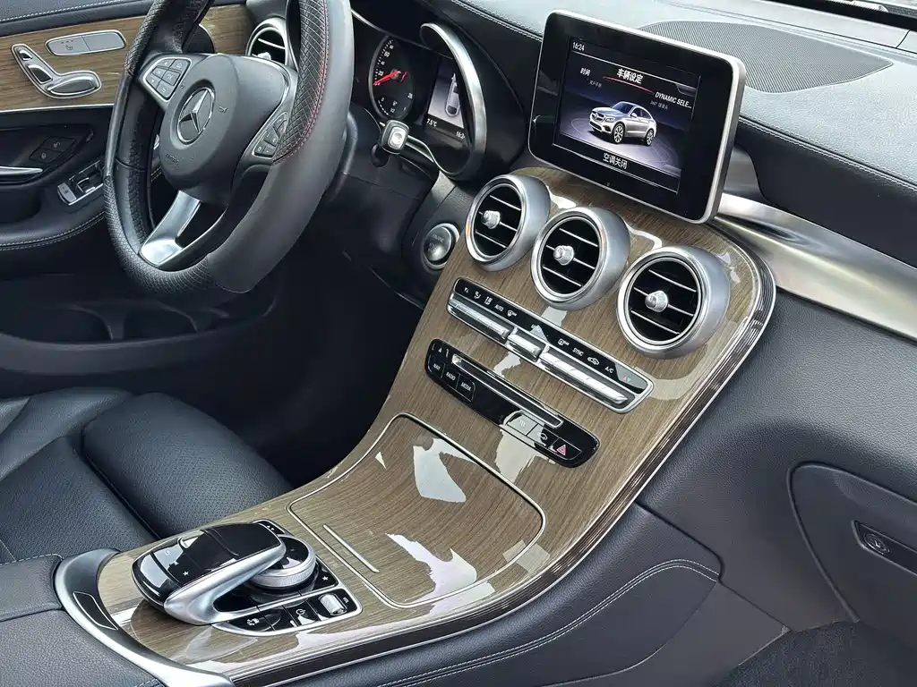 Mercedes-Benz GLC Coupe 2018 — фото 15