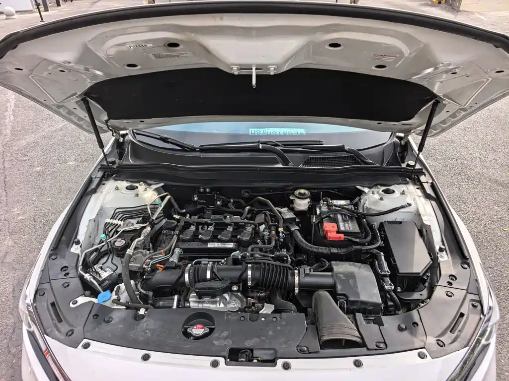 Honda Accord 2022 — фото 18