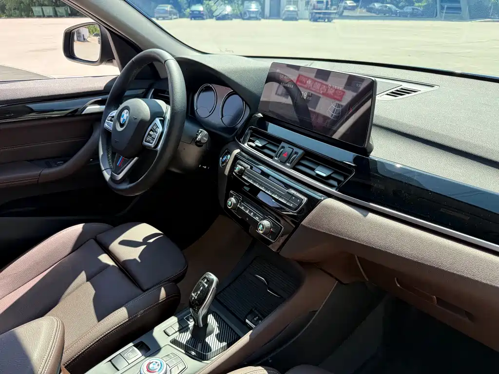 BMW X1 2021 — фото 14