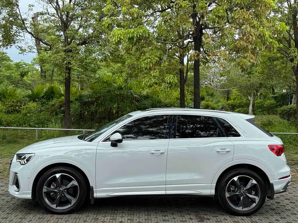 Audi Q3 2023