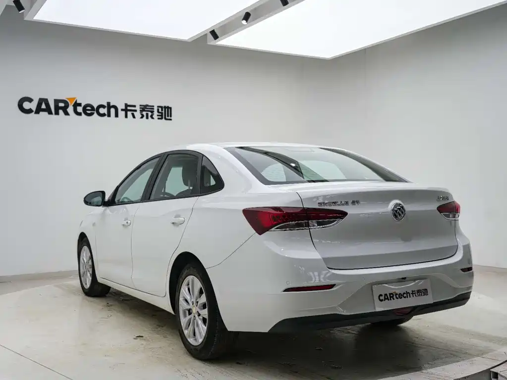 Buick Excelle 2021 — фото 18
