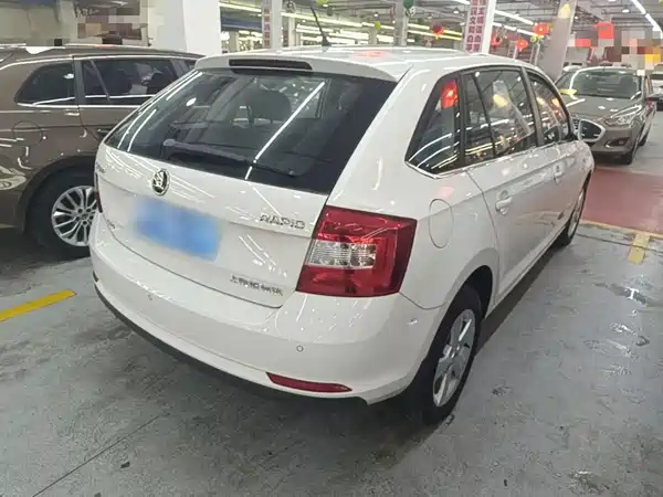 Skoda Rapid Spaceback 2017