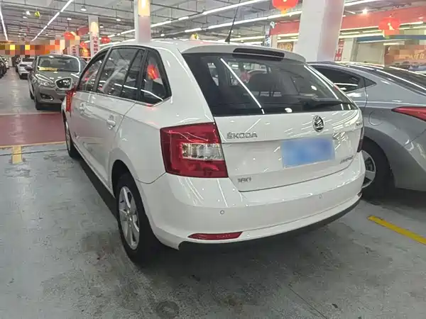 Skoda Rapid Spaceback 2017