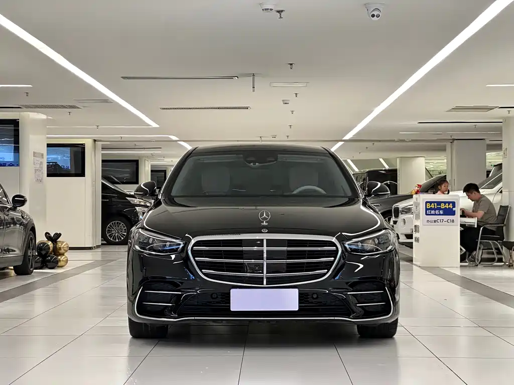 Mercedes-Benz S-Class 2022 — фото 2