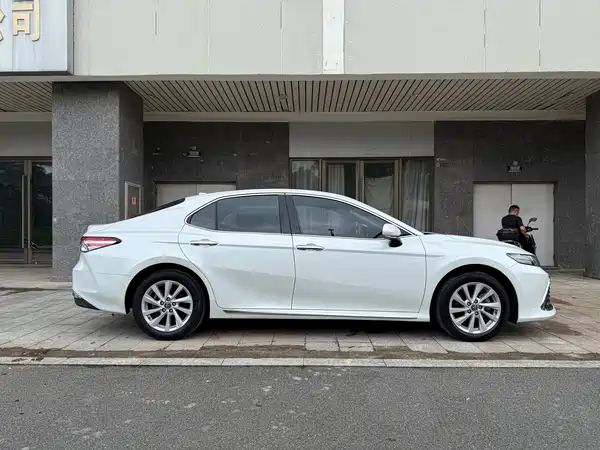 Toyota Camry 2023