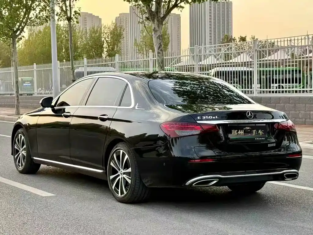Mercedes-Benz E-Class New Energy 2022 — фото 17