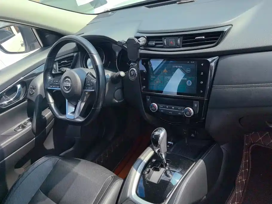 Nissan X-Trail 2020 — фото 12