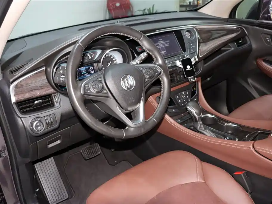 Buick Envision Plus 2018 — фото 10
