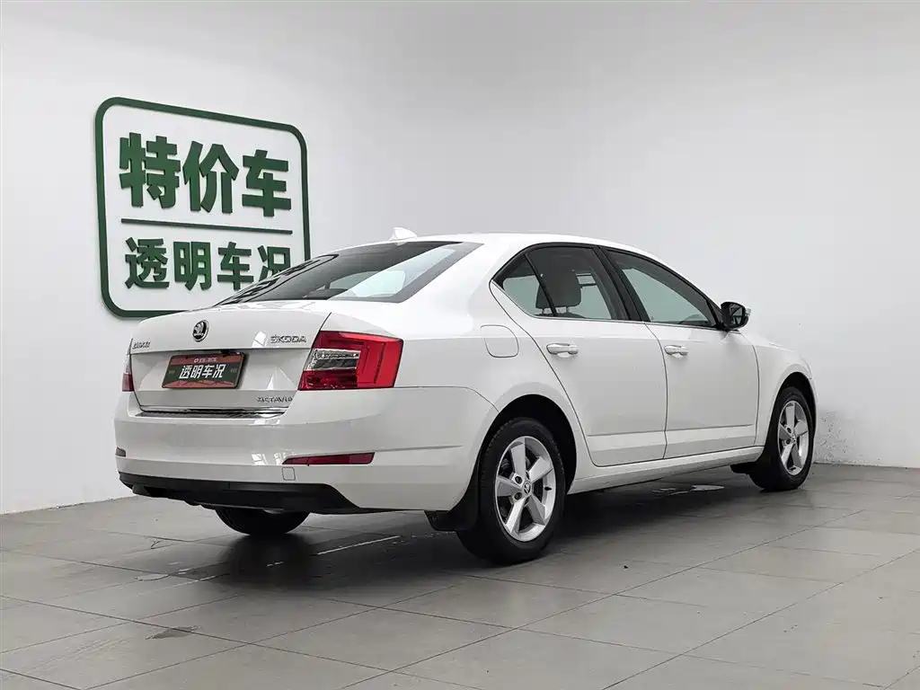 Skoda Octavia 2014
