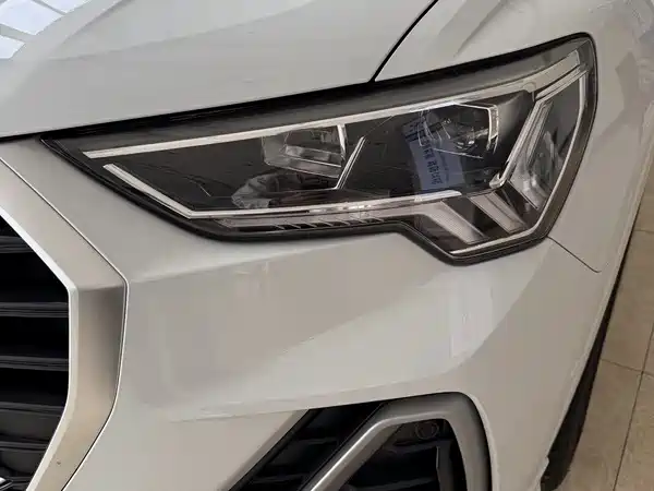 Audi Q3 2023
