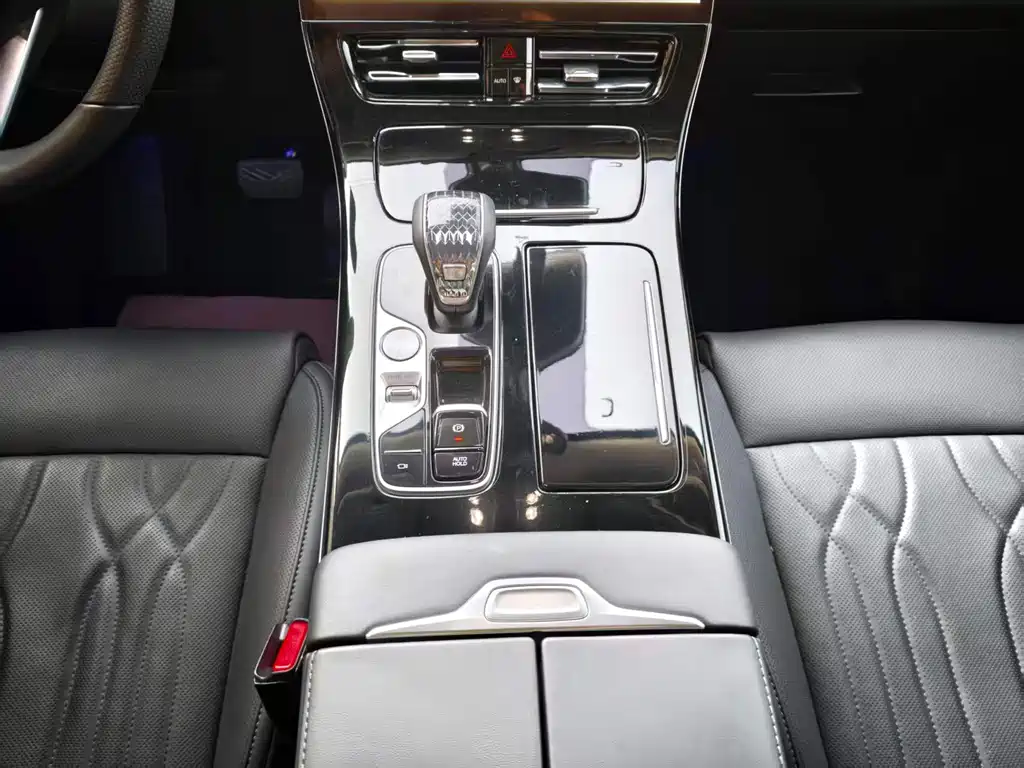 GAC Motor Trumpchi M8 2025 — фото 14