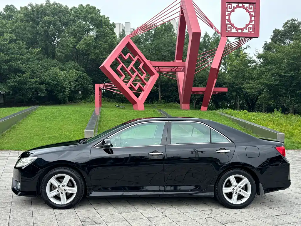 Toyota Camry 2014