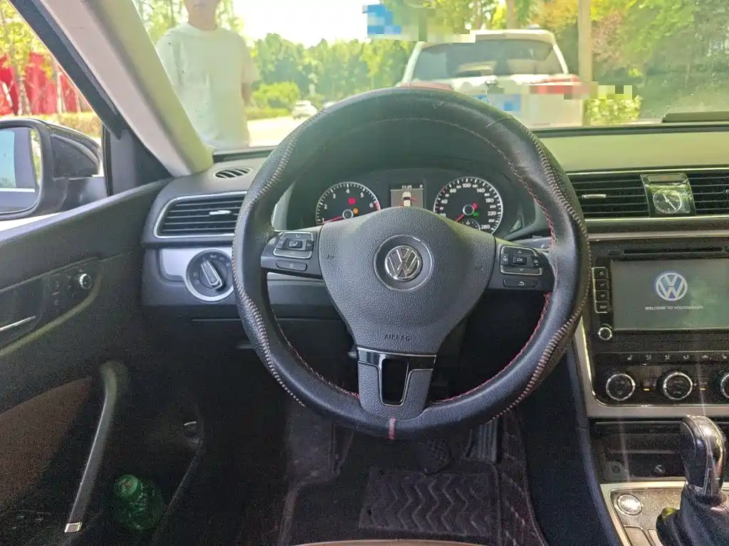 Volkswagen Passat 2015