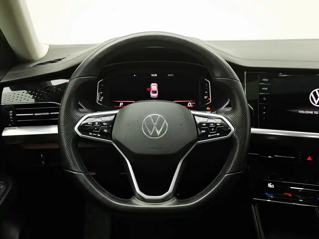 Volkswagen Passat 2022 — фото 11