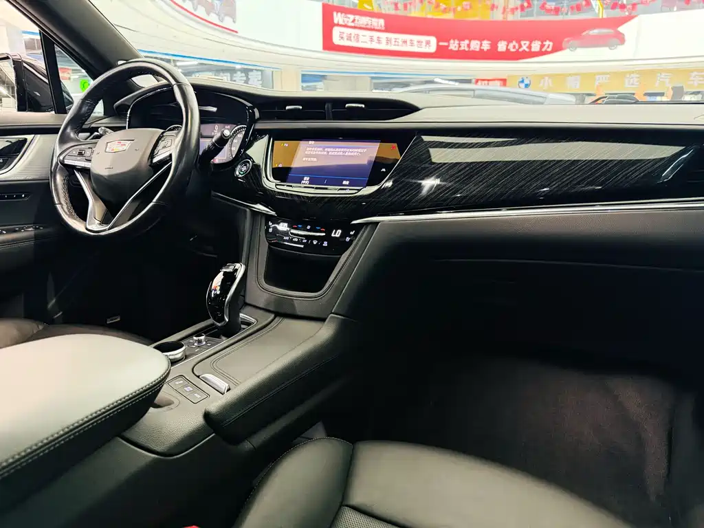 Cadillac XT6 2021 — фото 14