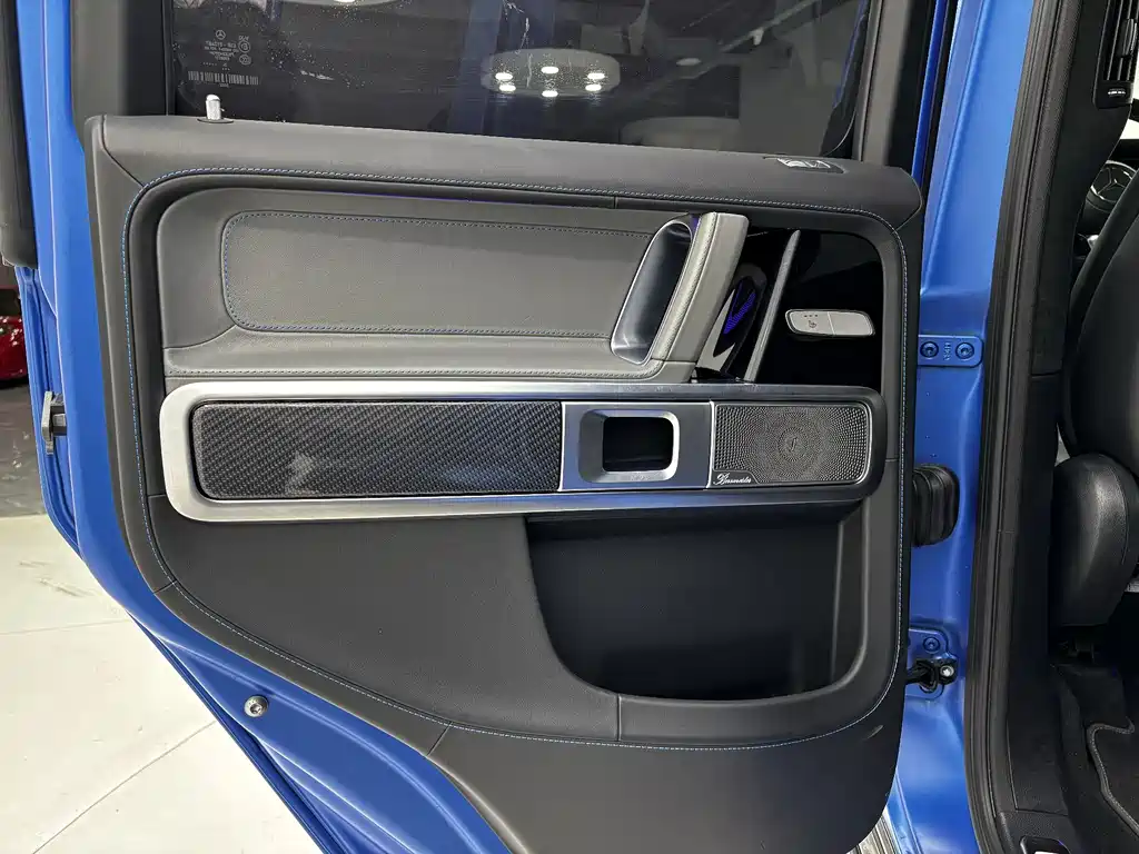 Mercedes-Benz G-Class New Energy 2024 — фото 30
