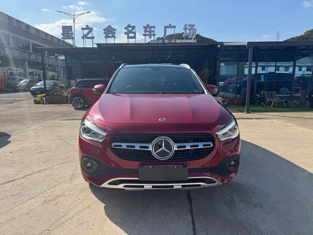 Mercedes-Benz GLA 2021 — фото 2
