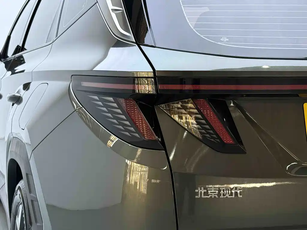 Hyundai Tucson 2023 — фото 14