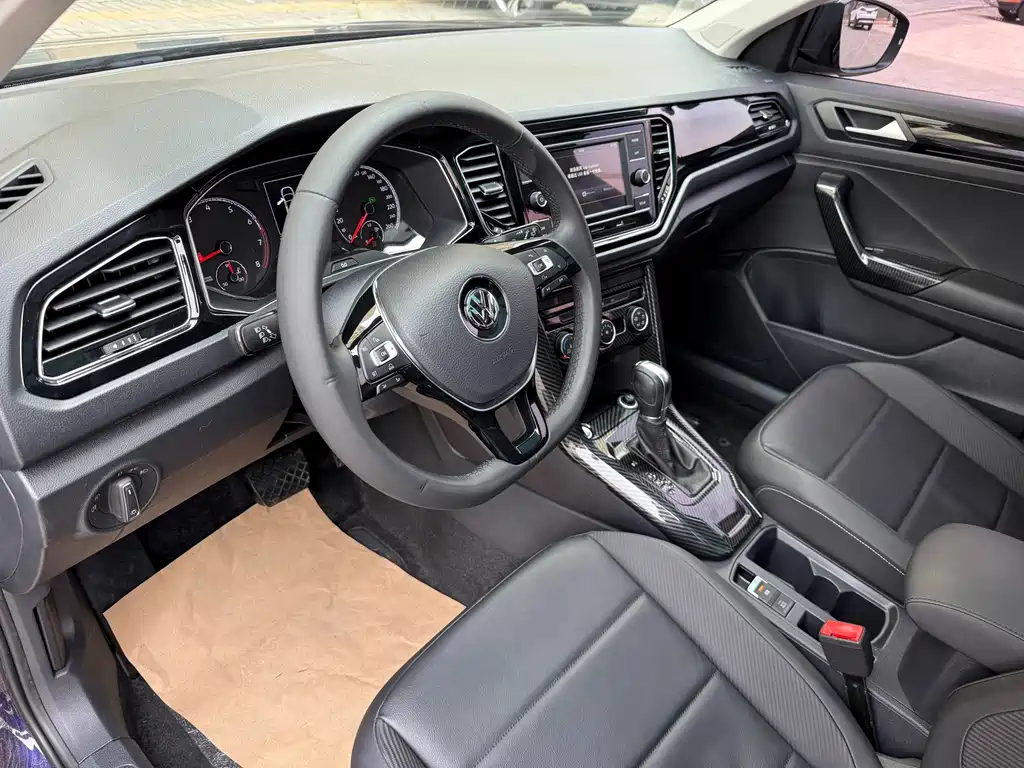 Volkswagen T-Roc 2018