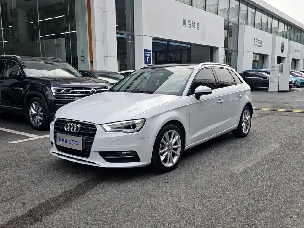 Audi A3 2018 — фото 1