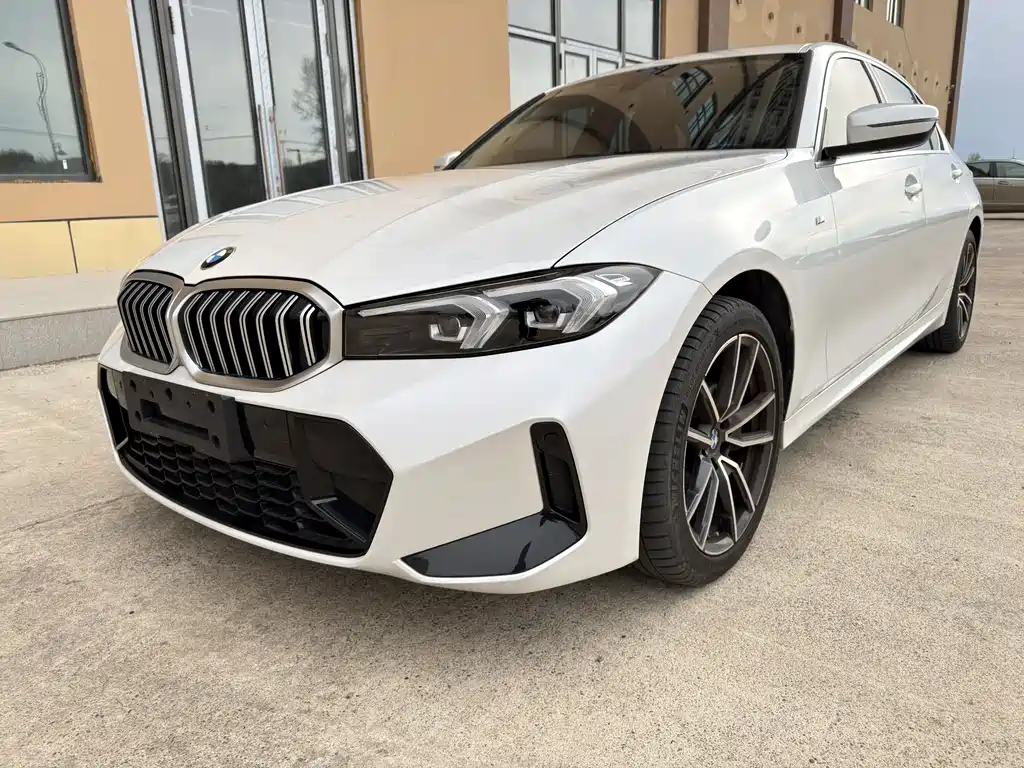 BMW 3 Series 2023