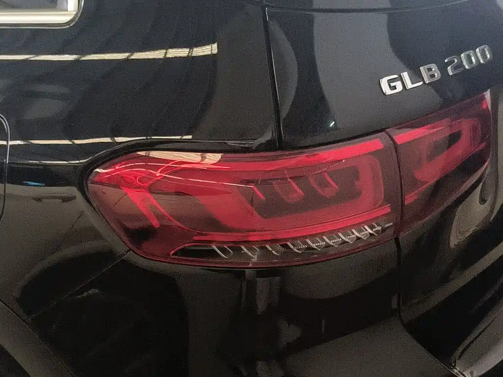Mercedes-Benz GLB 2022 — фото 16