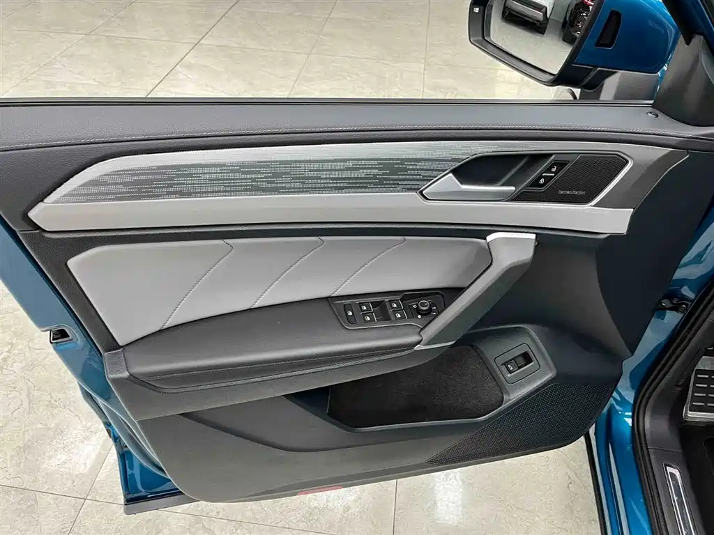 Volkswagen Tayron 2023 — фото 10