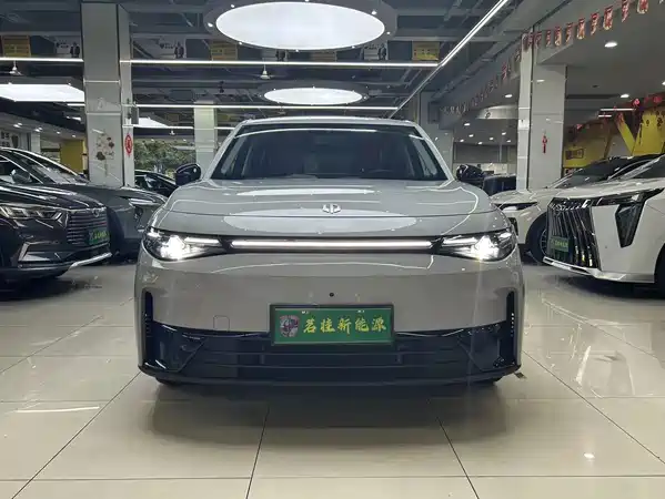 Leapmotor C10 2025