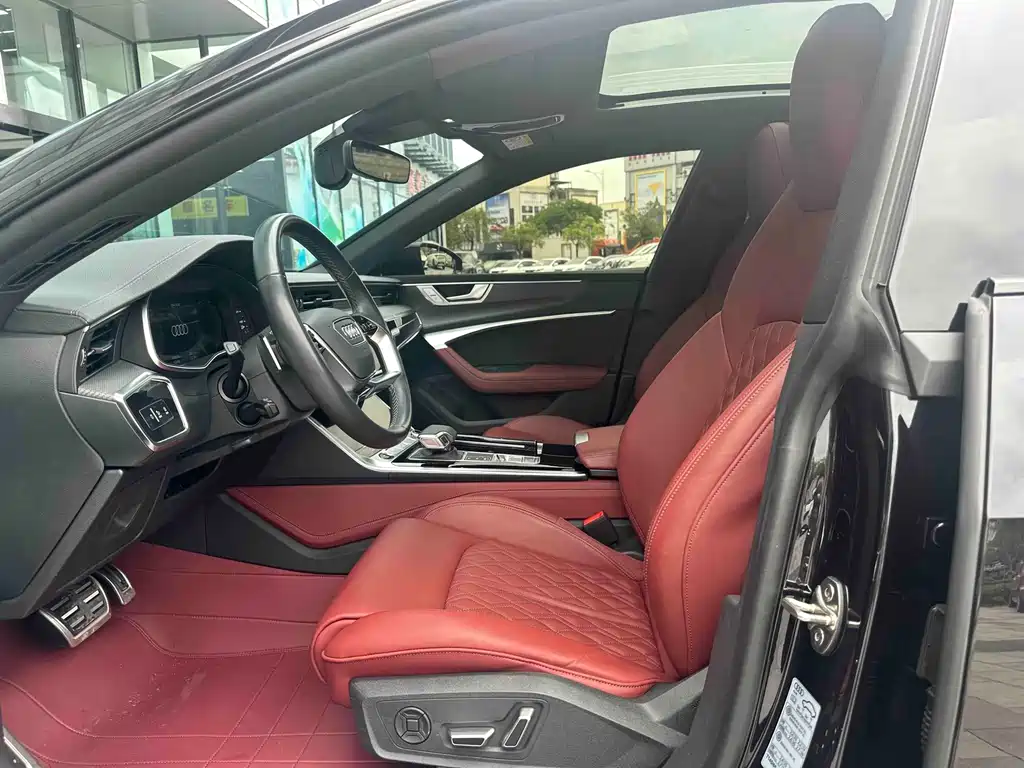 Audi A7L 2024 — фото 11
