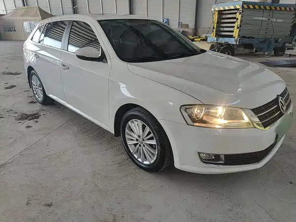 Volkswagen Gran Lavida 2014