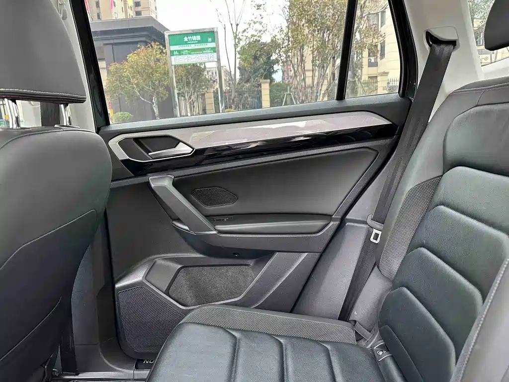 Volkswagen Tayron 2019 — фото 12