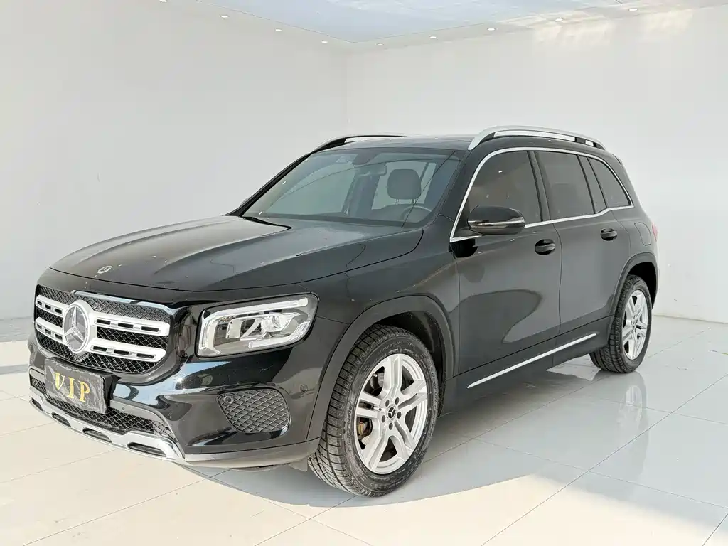 Mercedes-Benz GLB 2022 — фото 1