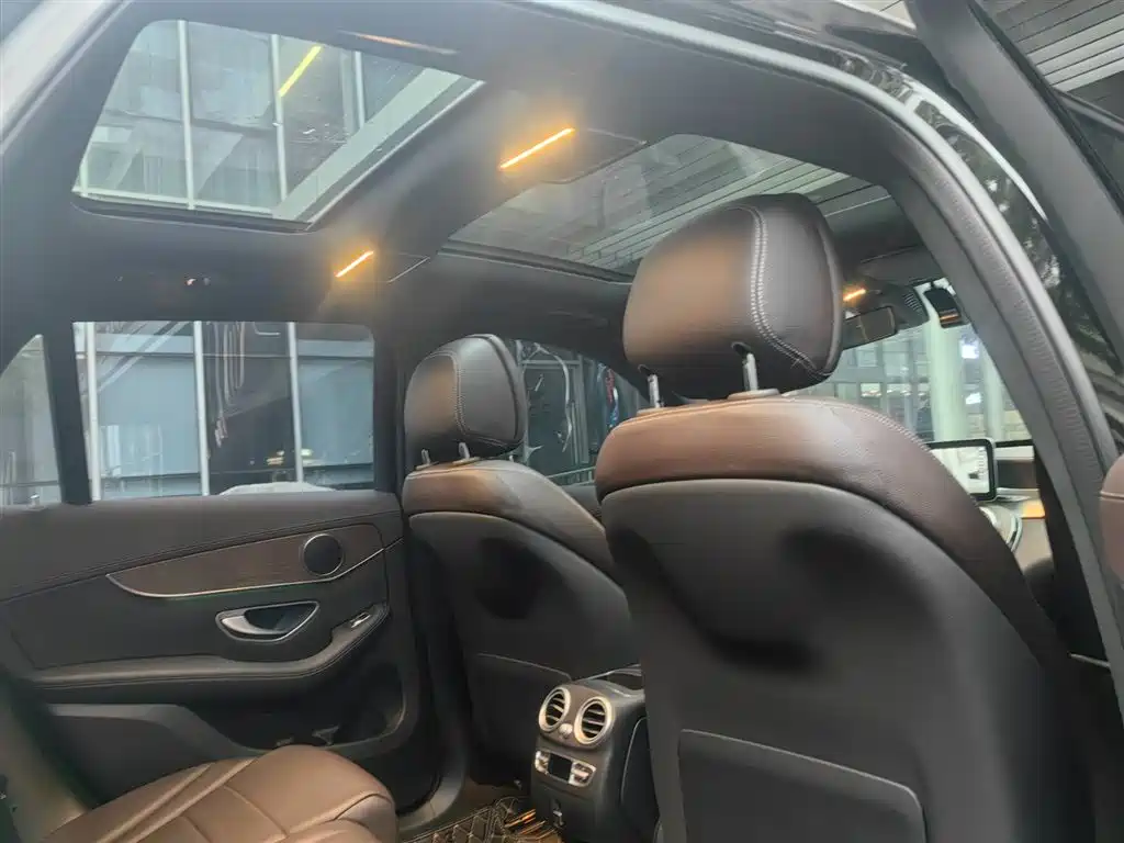 Mercedes-Benz GLC 2022 — фото 14