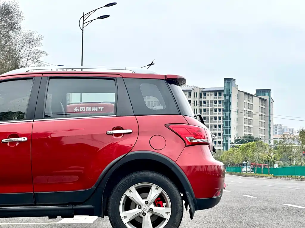 Great Wall M4 2014 — фото 14