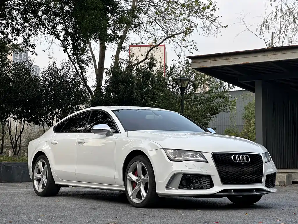 Audi A7 2014 — фото 1