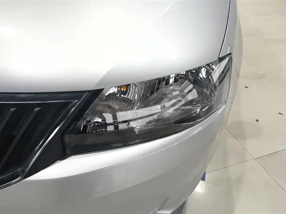Skoda Rapid 2014