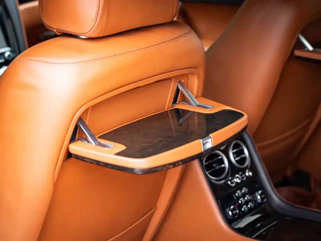 Bentley Flying Spur 2013 — фото 26